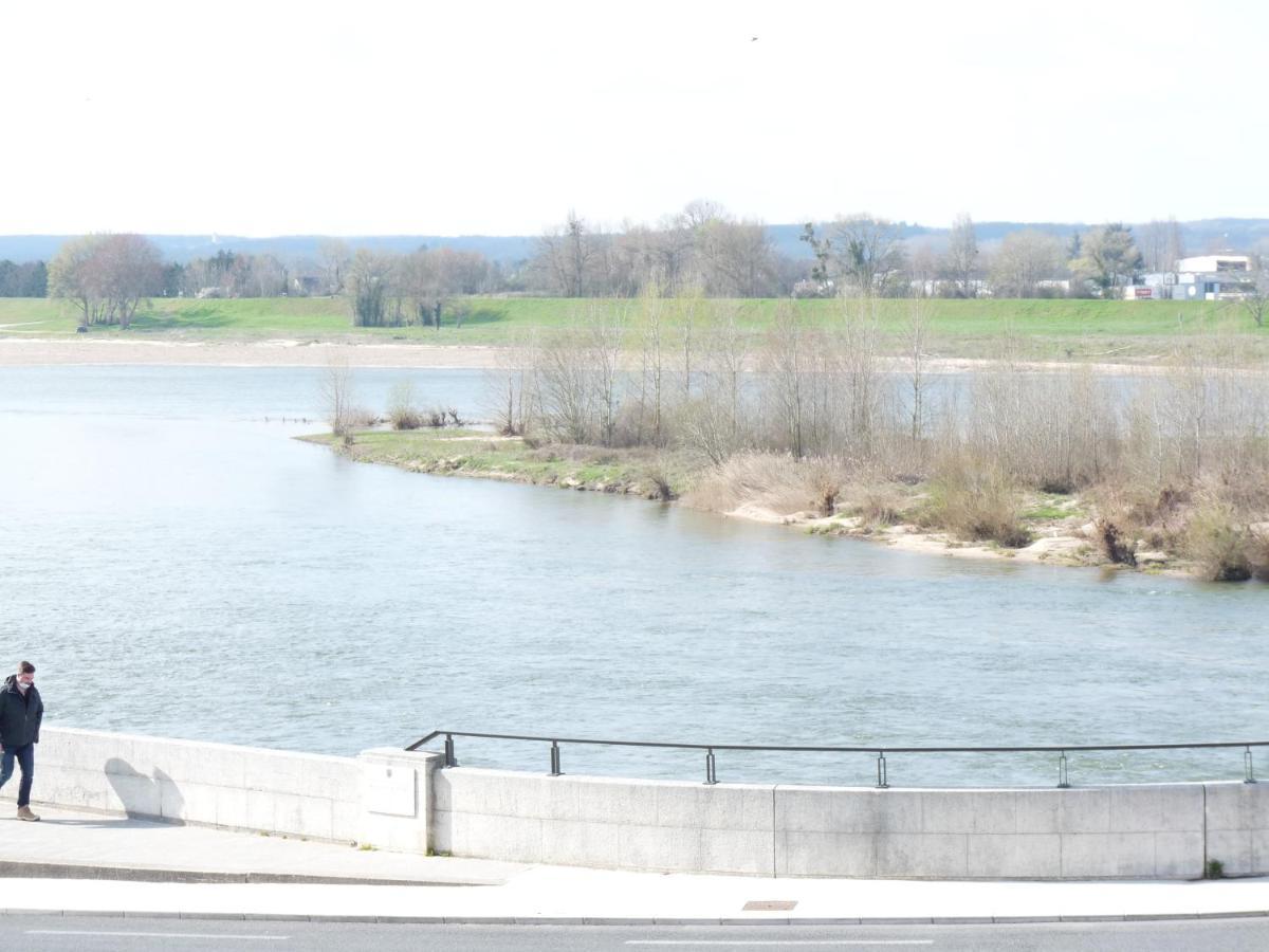 Le Pont Royal Lägenhet Amboise Exteriör bild